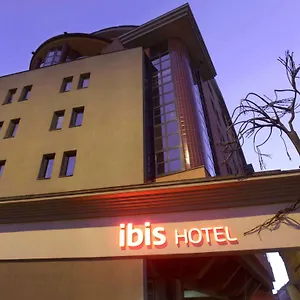 Отель Ibis Heroes Square