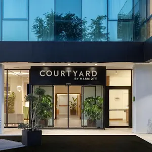 Courtyard By Marriott Linate فندق ميلان